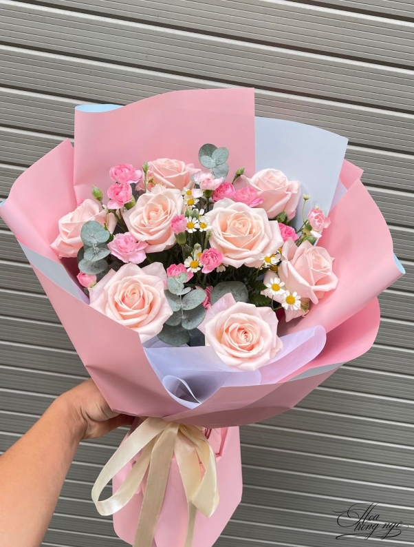 Mùa Hoa Đoàn Tụ