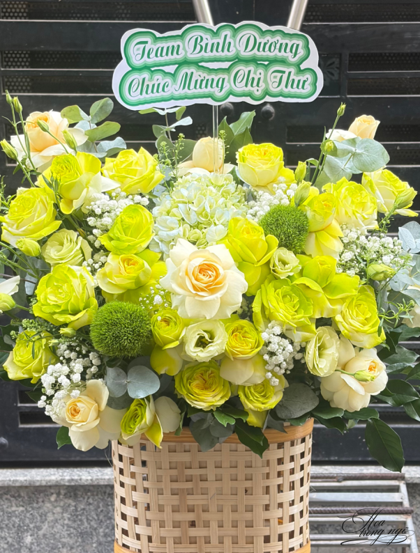 Gửi Em Mùa Hoa