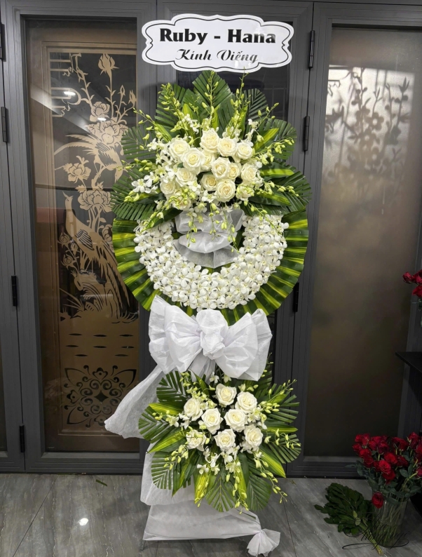 Kệ Hoa Tiễn Biệt