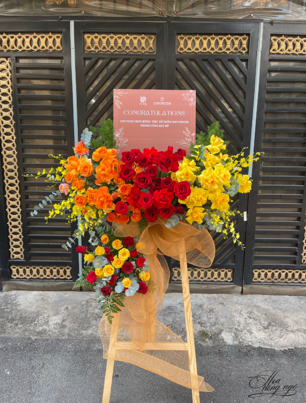 Kệ Hoa Tường Gia