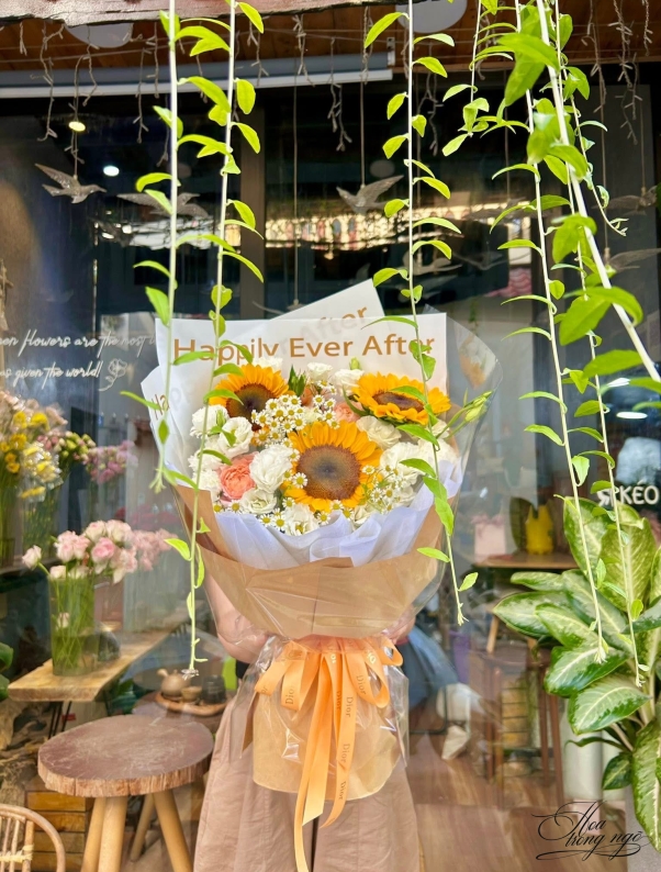 Sắc Hoa Đón Hỷ