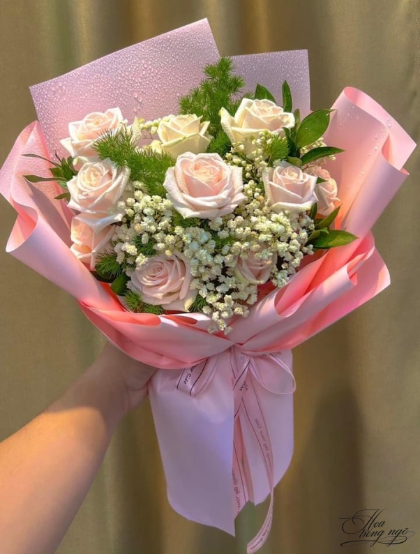 Gần Gũi