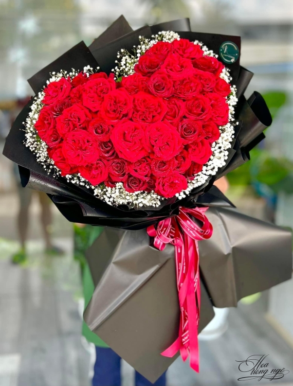 Hoa dịp lễ Valentine Q10