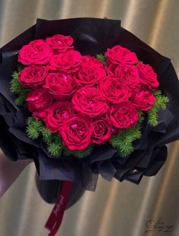 rạng rỡ ngày vui 