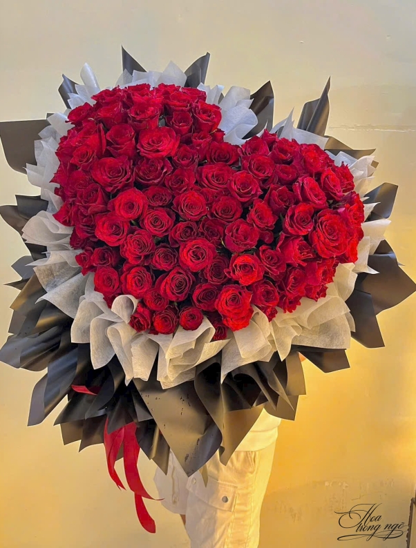 Hoa dịp lễ Valentine Q10