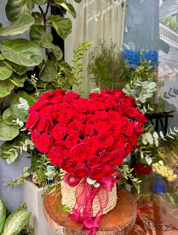 Hoa dịp lễ Valentine Q10