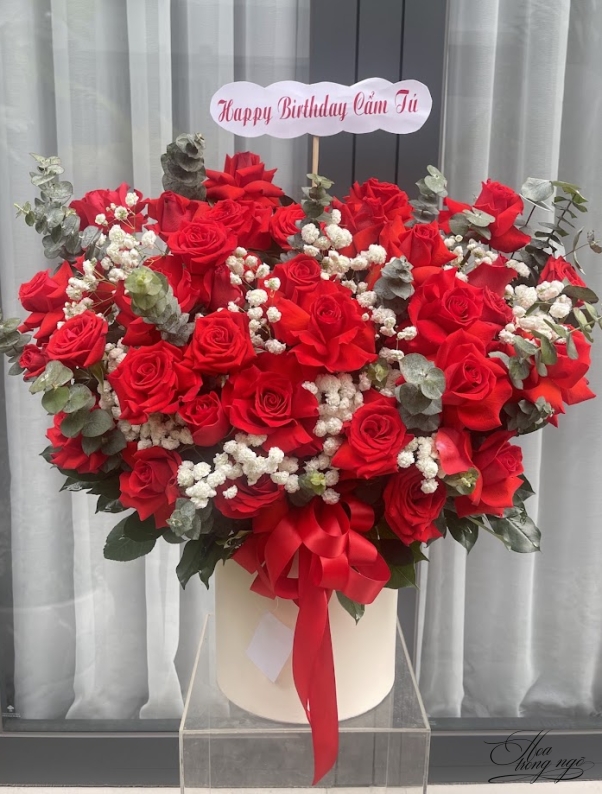 Sắc Hoa Nhã Nhặn
