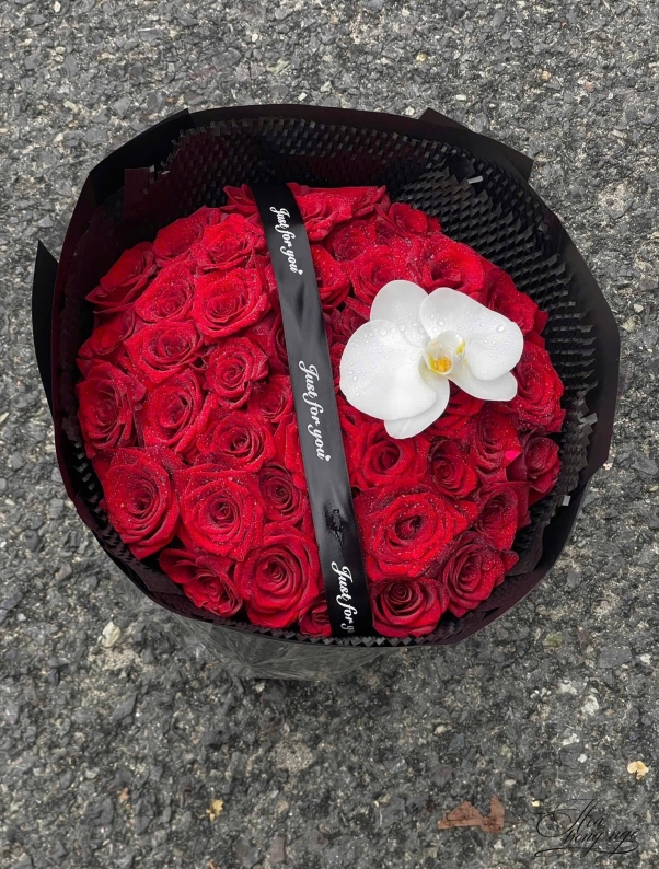 Sắc Hoa Chào Ngày Mới