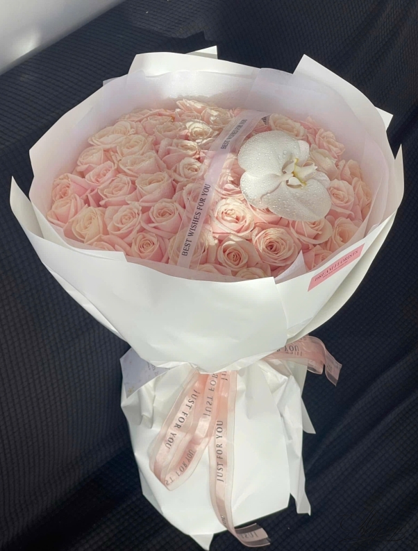 Hoa dịp lễ Valentine Q10