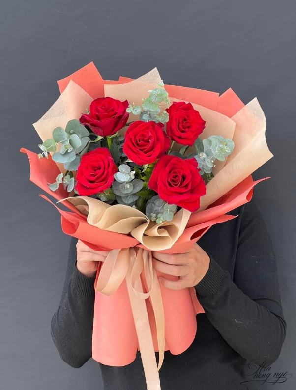 Hoa dịp lễ Valentine Q10