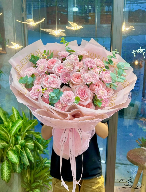 Hoa dịp lễ Valentine Q10