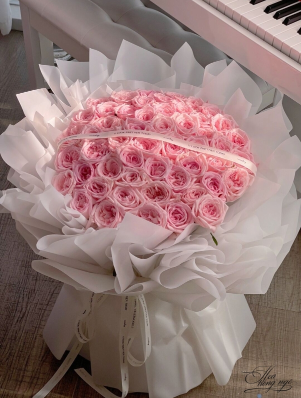 Hoa dịp lễ Valentine Q10